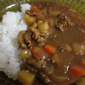 カレー粉で作るカレー